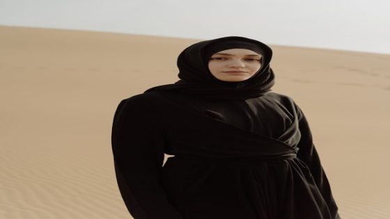 تفسير حلم رؤية امرأة لابسة أسود