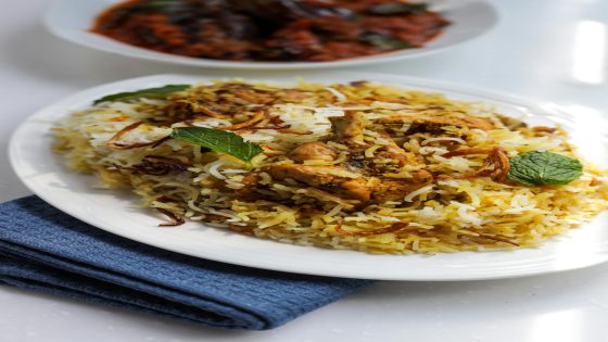 أسهل طريقة لعمل الأرز بالمكسرات