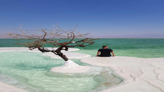 شاطئ أميد Amed Beach؛ وجهة جديدة لقضاء عطلة سياحية مميزة في بالي