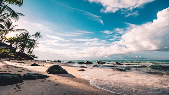 شاطئ كوتا kuta beach؛ تعرف إلى كيفية الوصول إليه وأفضل الأوقات لزيارته